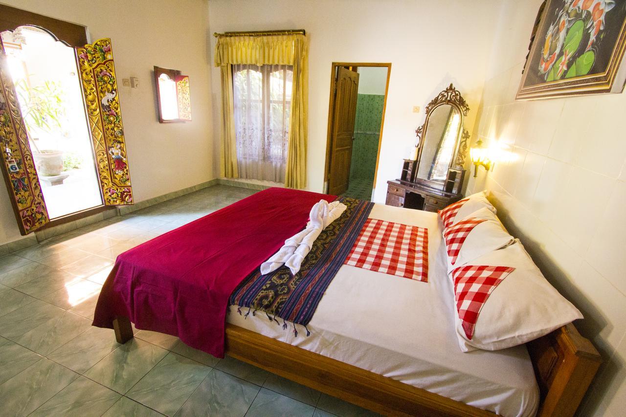 Hotel Pondok Wisata Elsa 2 Lovina Esterno foto